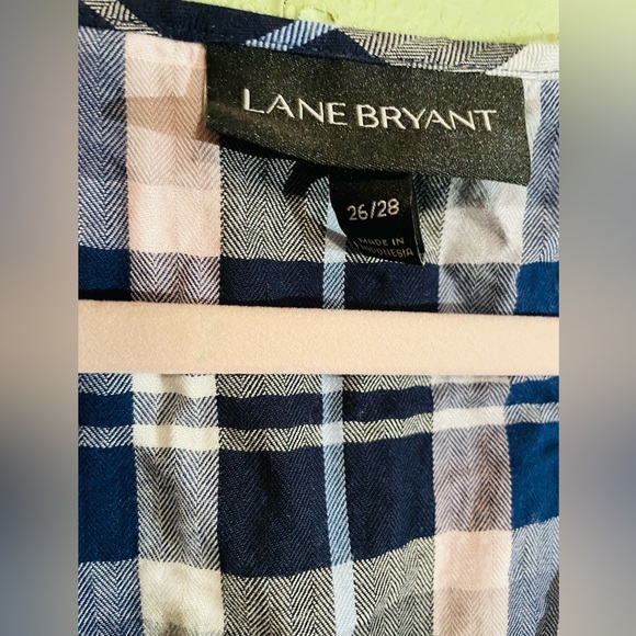 Beautiful Top (Lane Bryant) - Picture 4 of 4